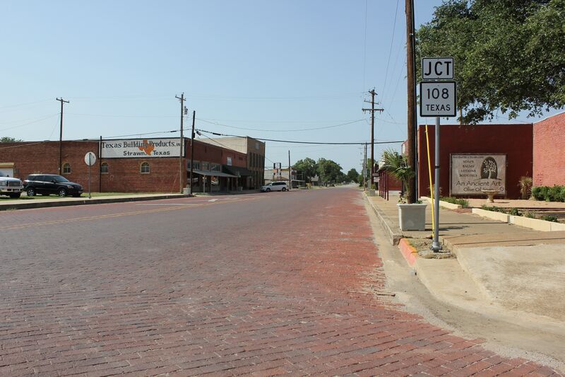 ملف:Strawn, Texas.jpg