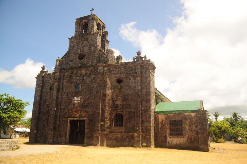 ملف:Barcelona Church, Sorsogon.jpg