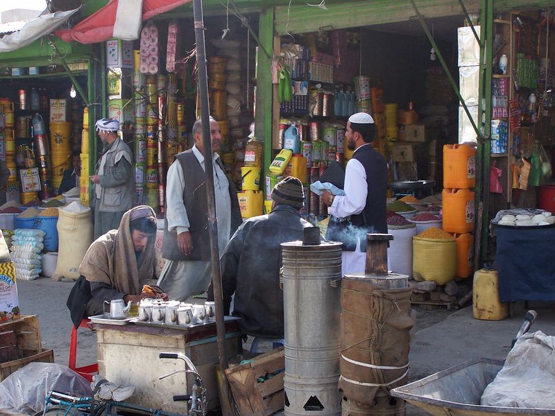 ملف:Bazaar Scene of Kabul.jpg