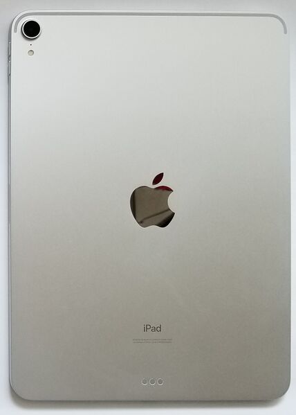 ملف:IPad Pro 11 silver.jpg