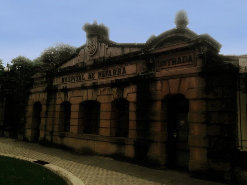 ملف:Hospital de Navarra.jpg