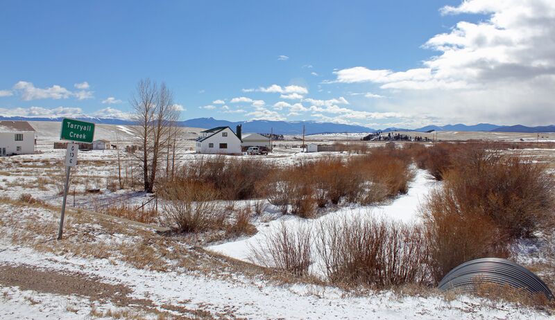 ملف:Tarryall Creek.JPG