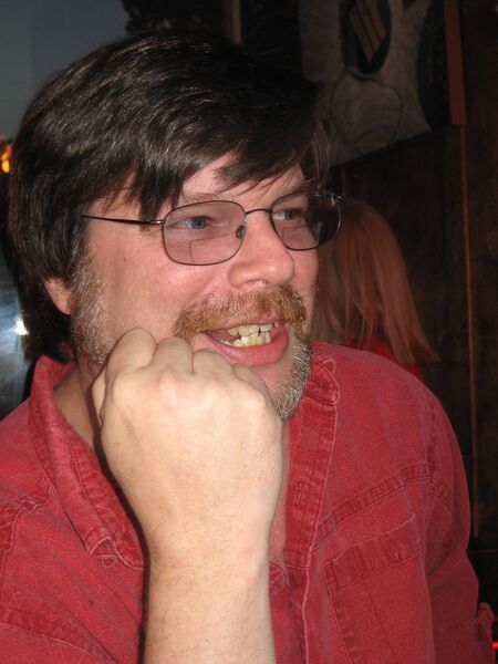 ملف:Allen Steele.jpg