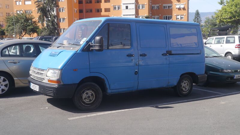 ملف:Renault Trafic (22121030543).jpg