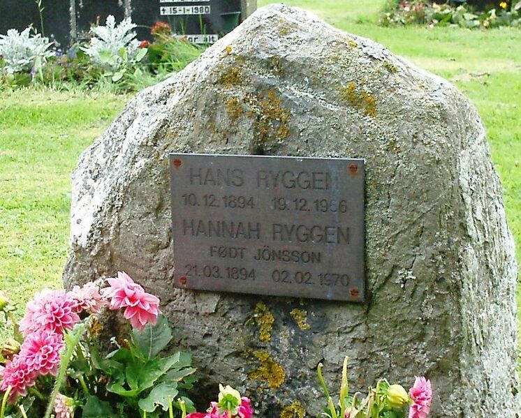 ملف:Ryggen grav.JPG