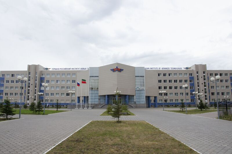 ملف:8-е здание КАИ.jpg