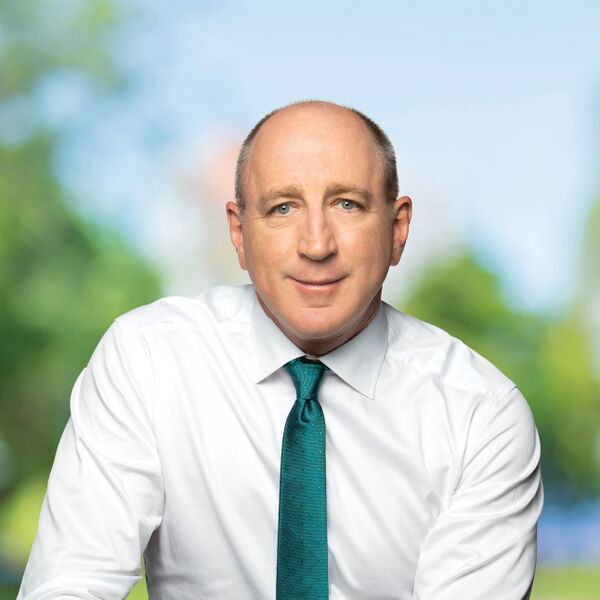 ملف:Luke Howarth MP.jpg