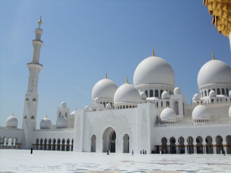 ملف:Magnificent Sheikh Zayed Mosque.jpg
