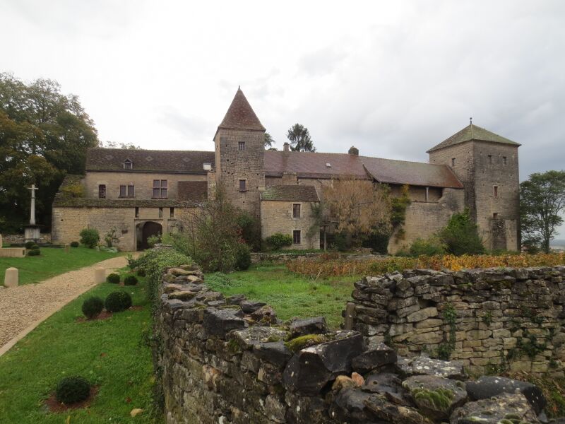 ملف:Château de Gevrey 001.JPG