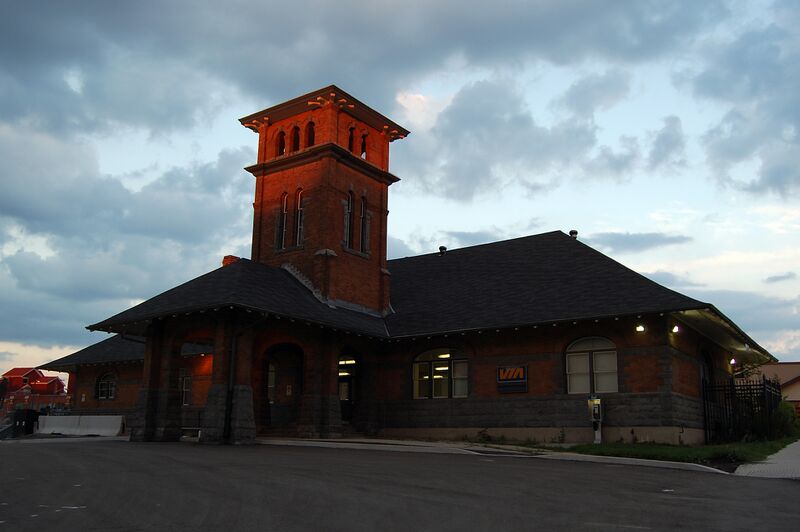 ملف:Guelph-Railway-Station 20110827.JPG