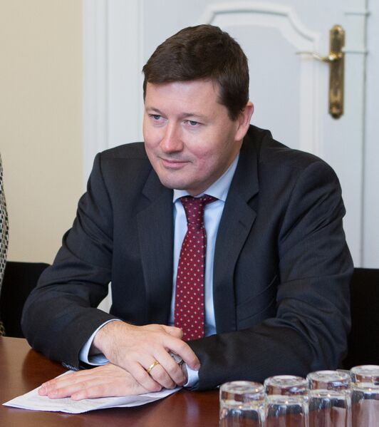 ملف:Martin Selmayr 2014-11-28.jpg