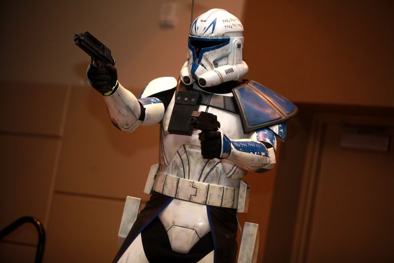 ملف:Star Wars cosplayer (12163533545).jpg