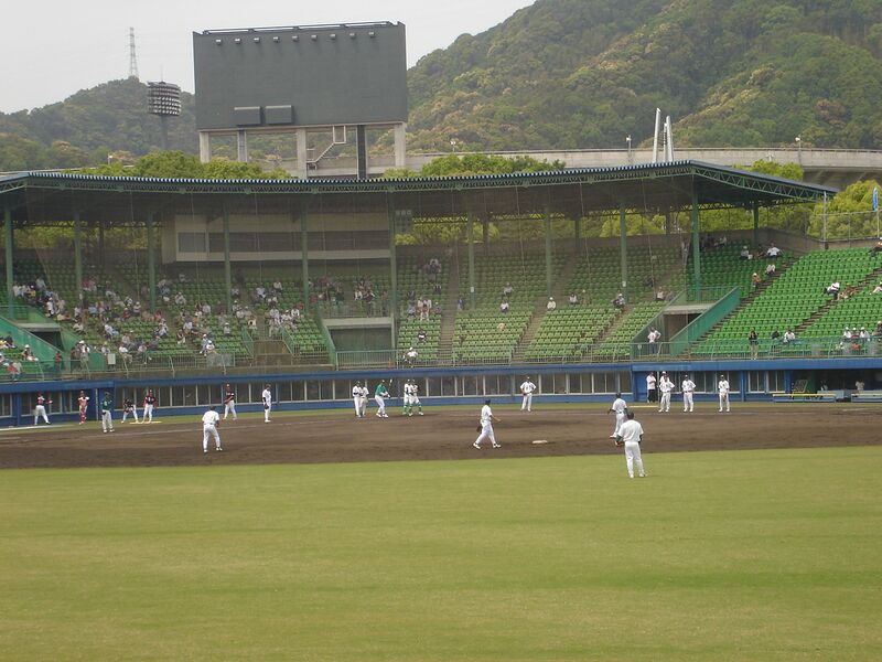 ملف:Haruno baseball park.JPG