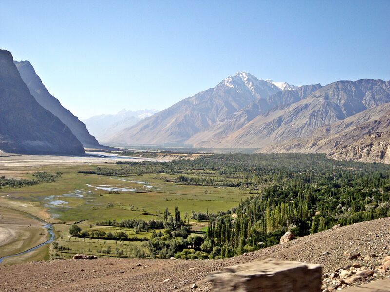 ملف:The Valley of Shigar.JPG