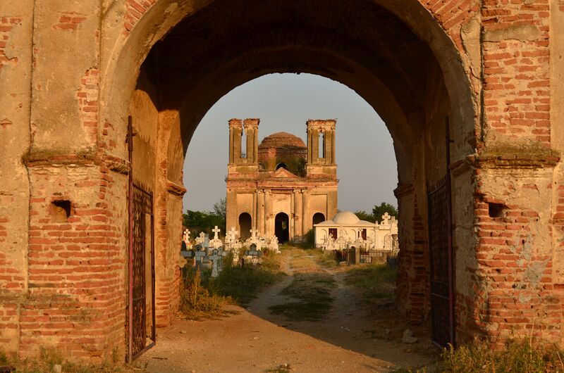 ملف:Biserica "Sf. Nicolae"..jpg