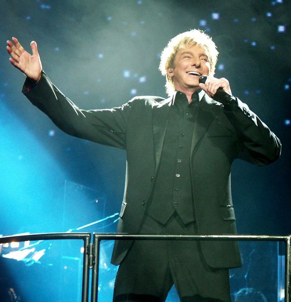 ملف:BarryManilow.jpg