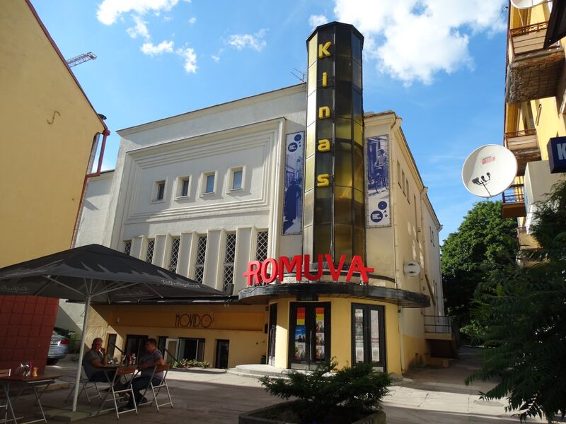 ملف:Kinas Romuva.JPG