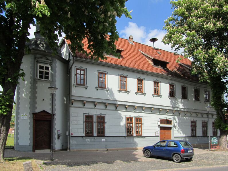 ملف:Rathaus Thamsbrück.jpg