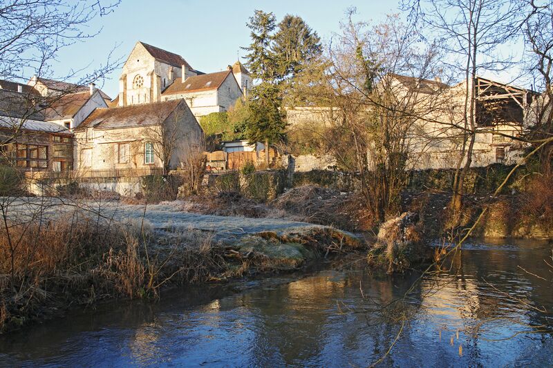 ملف:Sainte-Vertu F89 village IMF9346.jpg