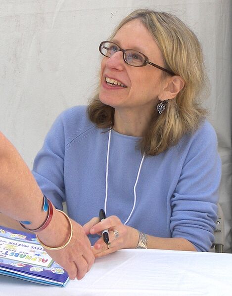 ملف:Roz chast 2007.jpg