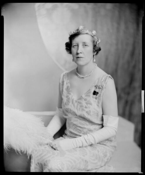 ملف:Susan, Lady Tweedsmuir.jpg