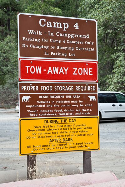 ملف:Yosemite Camp Four-12.jpg