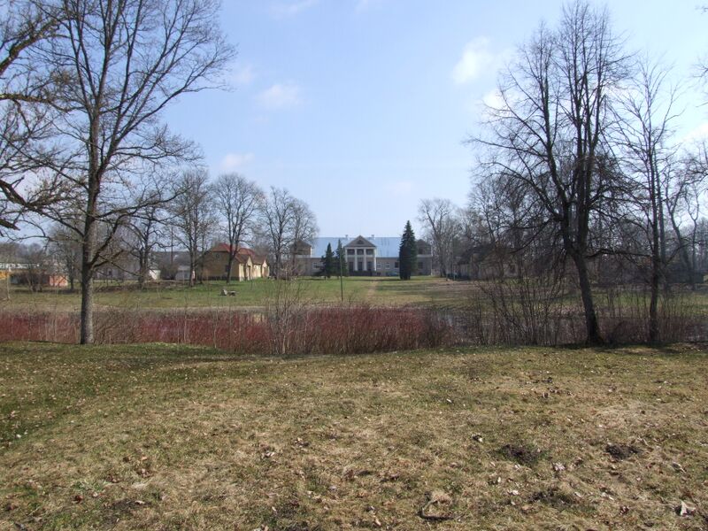 ملف:Pastendes muižas parks.JPG