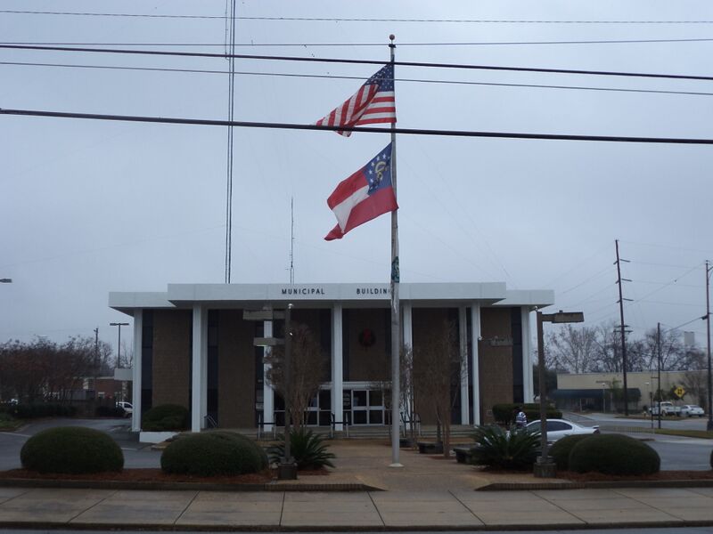 ملف:Moultrie Municipal Building.JPG