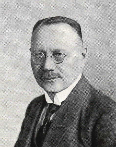 ملف:Nils Almkvist SPA6 (cropped).jpg