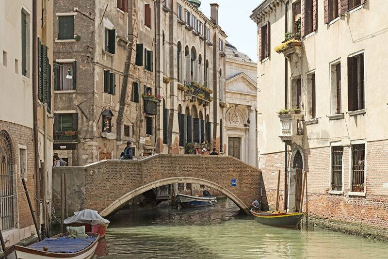 ملف:Ponte San Antonio (Cannaregio).jpg