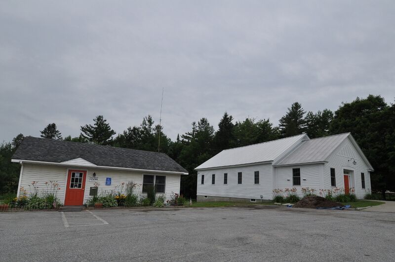 ملف:OrangeVT TownOfficesAndHall.jpg