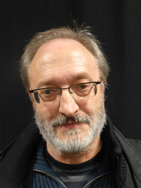 ملف:Paco Obregón.JPG