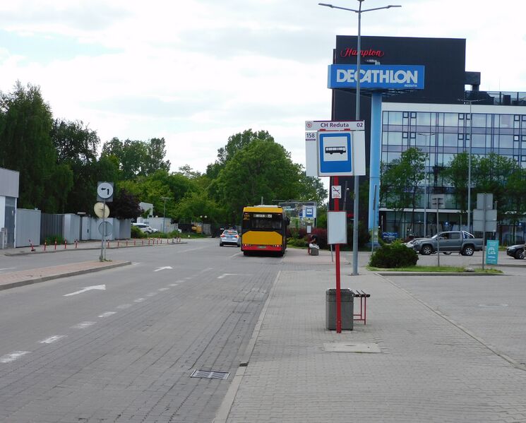 ملف:Przystanek ch reduta.jpg