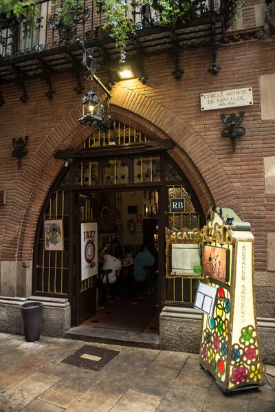 ملف:15-10-27-Els Quatre Gats-RalfR-WMA 2729.jpg