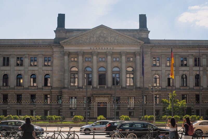 ملف:20220811 Bundesrat building 01.jpg