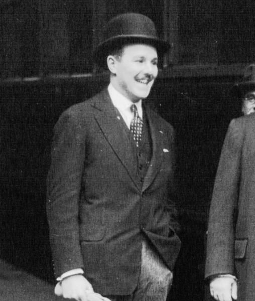 ملف:Charles de Breteuil (1931).png