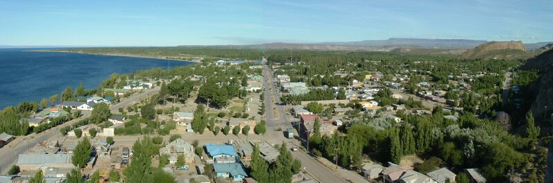 ملف:Chile Chico Wide.JPG