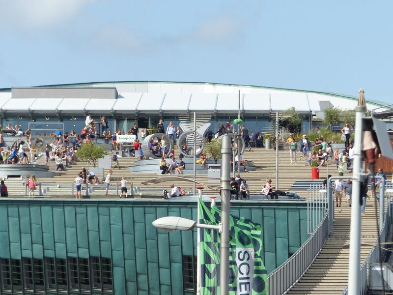 ملف:Nemo Science Museum.jpg