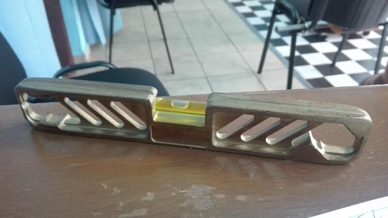 ملف:Nivel masonería 2.jpg