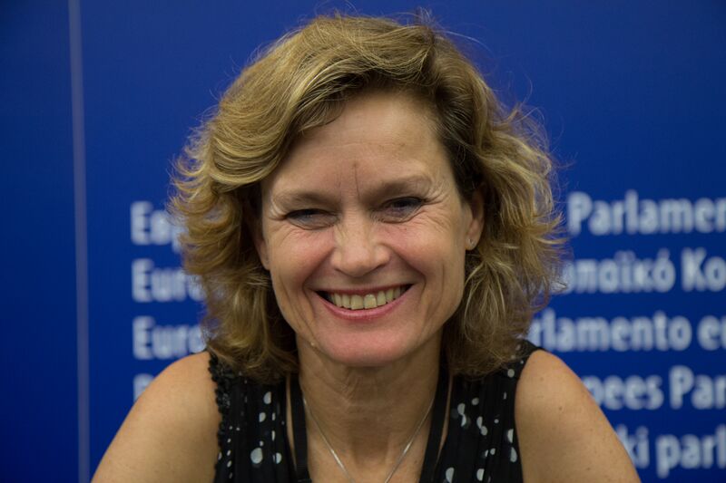 ملف:2018-07-04 Helga Trüpel, MEP-0458.jpg