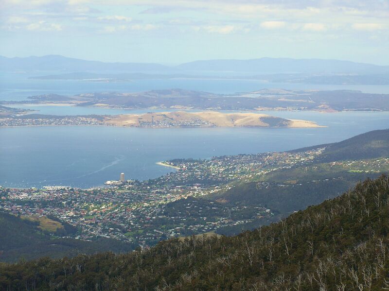 ملف:SandyBay-Dynnyrne-SouthHobart-P1010445.JPG