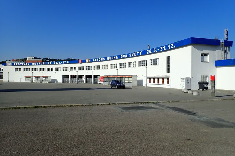 ملف:Výstaviště hlavní vstup (2).jpg