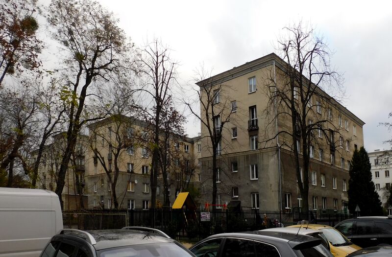 ملف:Białobrzeska 19 warszawa.jpg