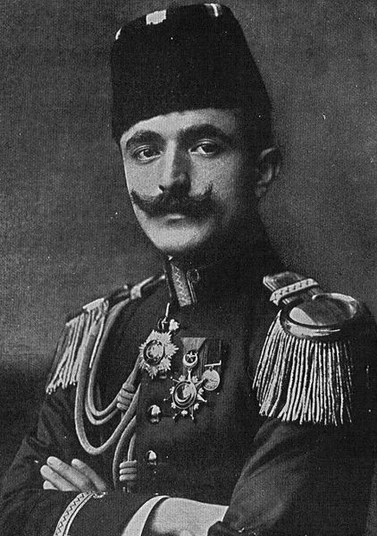 ملف:Ismail Enver.jpg