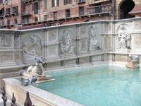 Siena.Campo.Gaia.fountain01.jpg