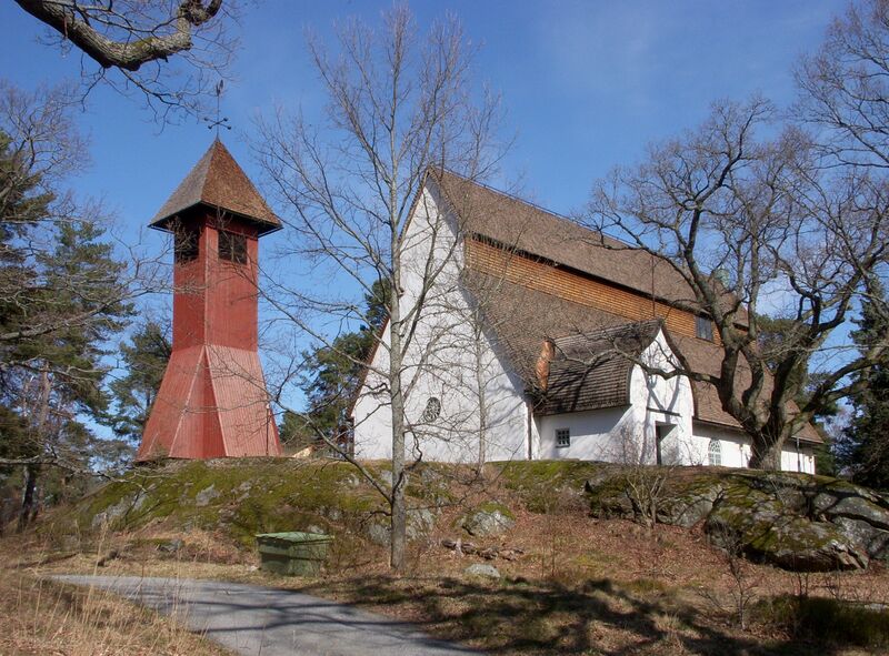 ملف:Sköndals kyrka 2012a.jpg