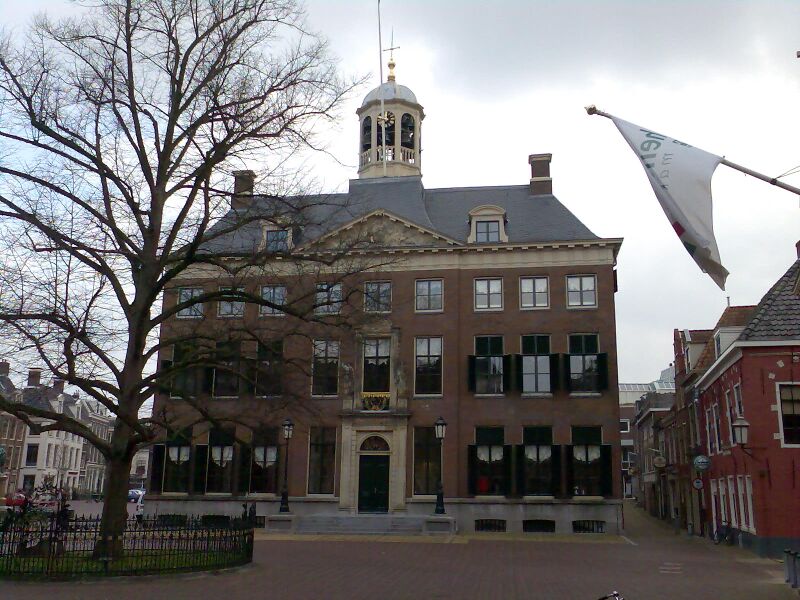ملف:Stadhuis Leeuwarden.jpg