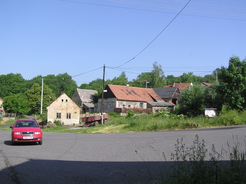 ملف:Všechlapy náves.JPG