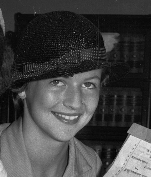 ملف:Phyllis Fraser.jpg