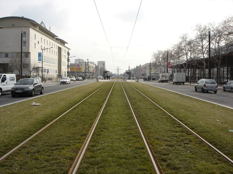 ملف:Tramway T4 états-unis.JPG